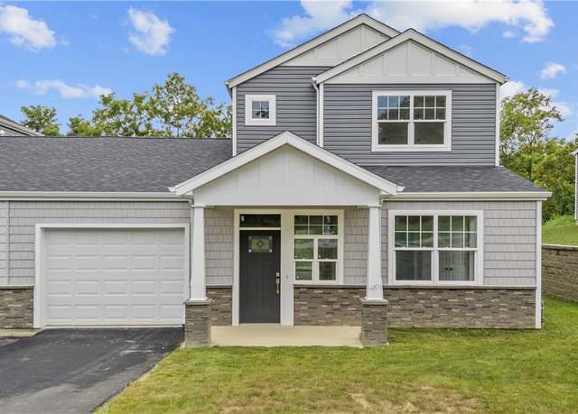 Property at 2215 Lebanon Dr, Elizabeth, PA 15135, 3 beds, 2.5 baths