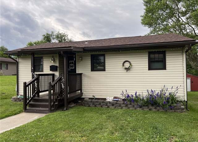 Property at 88 Varndell St, Uniontown, PA 15401, 1 bed, 1 bath