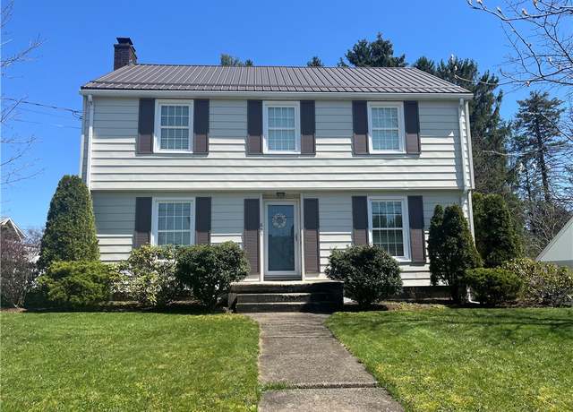 Property at 601 Ridgeway Ave, Grove City Boro, PA 16127, 3 beds, 1.5 baths