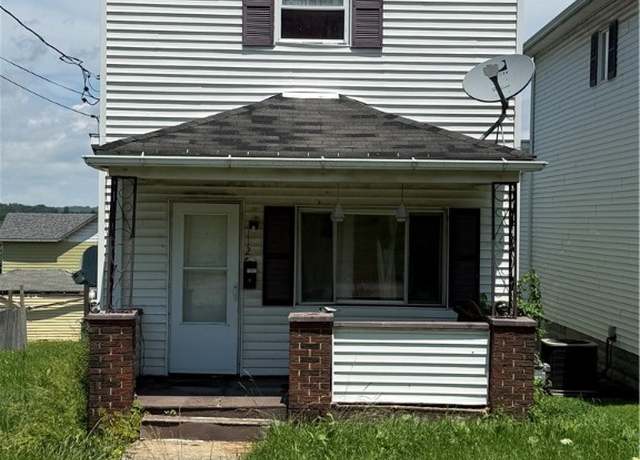 Property at 112 W Balph Ave, New Castle/8th, PA 16102, 2 beds, 1 bath