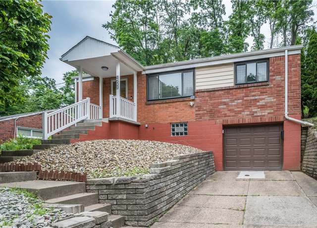 Property at 4609 E Willock Rd, Whitehall, PA 15227, 3 beds, 1 bath