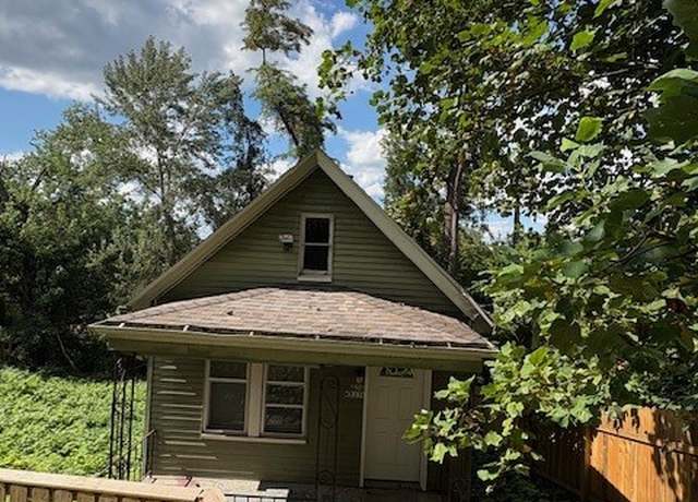Property at 320 Mystic Ave, East Mckeesport, PA 15035, 3 beds, 1.5 baths