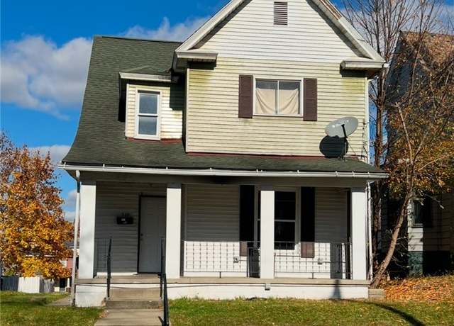 Property at 503 E Lutton St, New Castle/5th, PA 16101, 4 beds, 1.5 baths