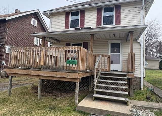 Property at 1030 Cherry Way, Sharon, PA 16146, 3 beds, 1 bath