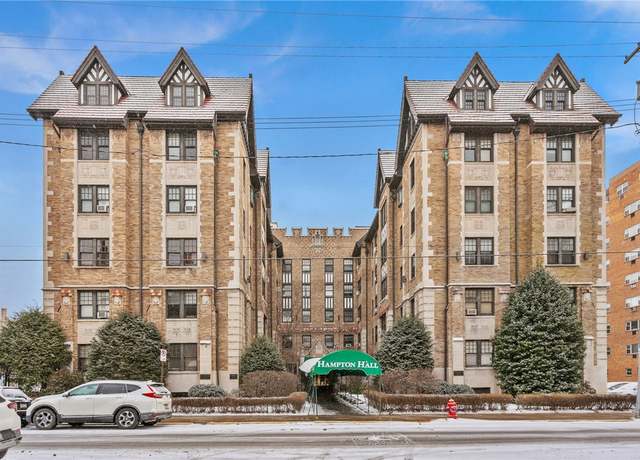 Property at 166 N Dithridge St Unit 5L, Oakland, PA 15213, 1 bed, 1 bath