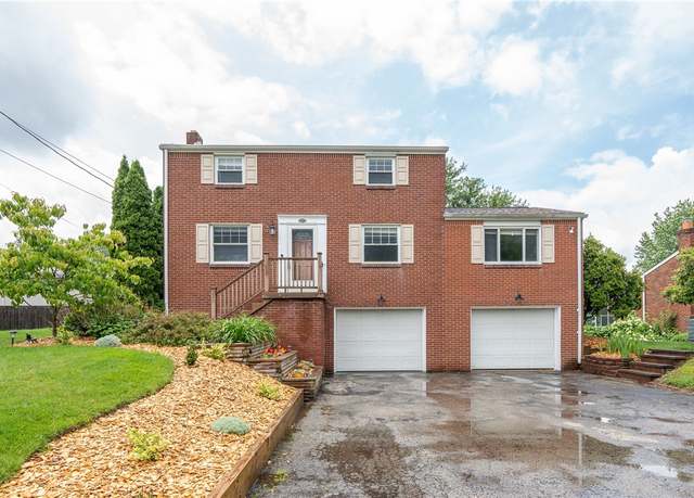 Property at 524 Saint Andrews Dr, Hempfield Twp - Wml, PA 15601, 3 beds, 2 baths