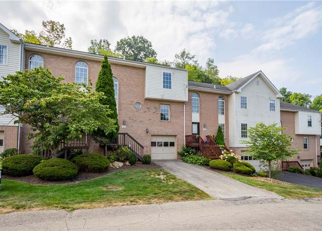 Property at 7032 Clubview, South Fayette, PA 15017, 3 beds, 2.5 baths