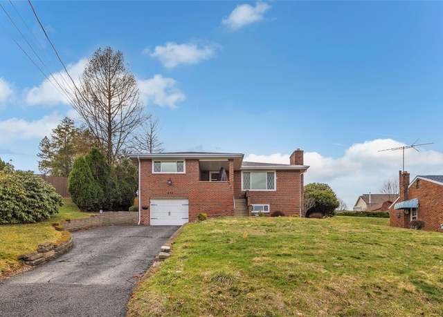 Property at 832 Regent St, Houston, PA 15342, 3 beds, 1.5 baths