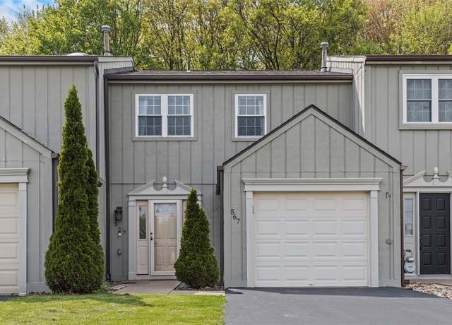 Property at 567 Brandywine Dr, Cranberry Twp, PA 16066, 3 beds, 1.5 baths