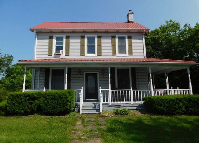 Property at 309 Mooney Ridge Rd, Waynsbrg/frankln Twp, PA 15370, 3 beds, 2.5 baths