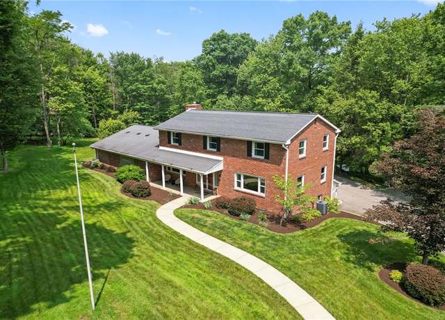 Property at 4077 Clarkland Ave, Hampton, PA 15101, 4 beds, 3.5 baths