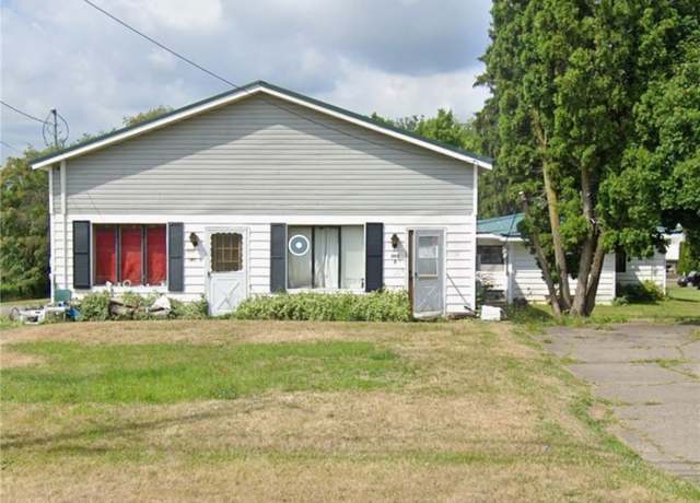 Property at 393 Mercer Rd, Hempfield Twp - Mer, PA 16125