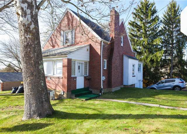 Property at 207 Elizabeth St, N Versailles, PA 15137, 2 beds, 1 bath