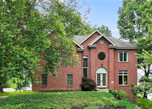 Property at 4850 Oakhurst Ave, Hampton, PA 15044, 4 beds, 3 baths