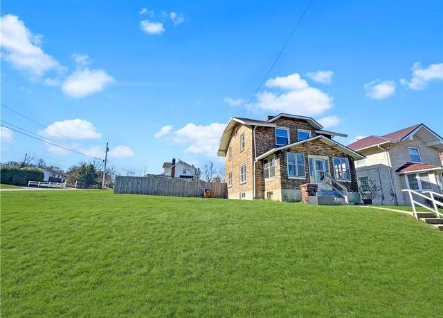 Property at 100 Shenango Blvd, Farrell, PA 16121, 3 beds, 1 bath