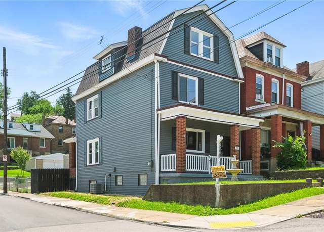 Property at 134 Poplargrove St, Carrick, PA 15210, 4 beds, 2.5 baths