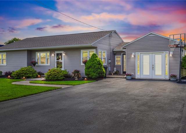 Property at 133 Ridge Rd, Somerset Twp, PA 15501, 4 beds, 2.5 baths