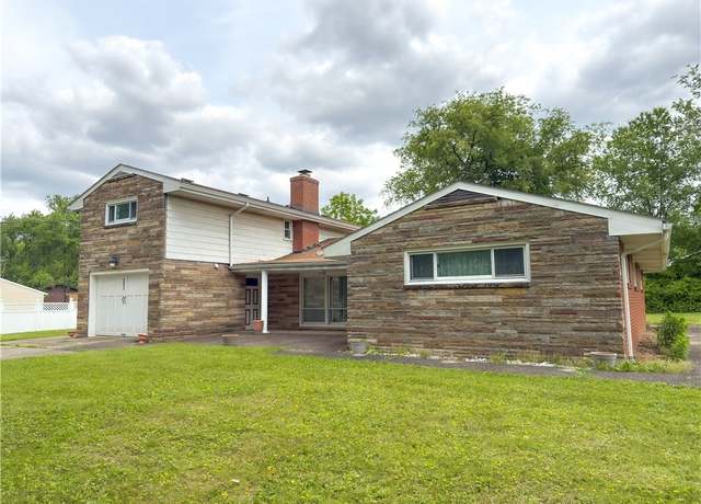 Property at 391 Golden Grove Rd, Economy, PA 15005, 5 beds, 2 baths