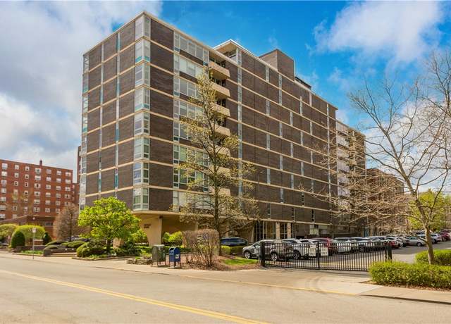 Property at 552 N Neville St #64, Oakland, PA 15213, 2 beds, 2 baths