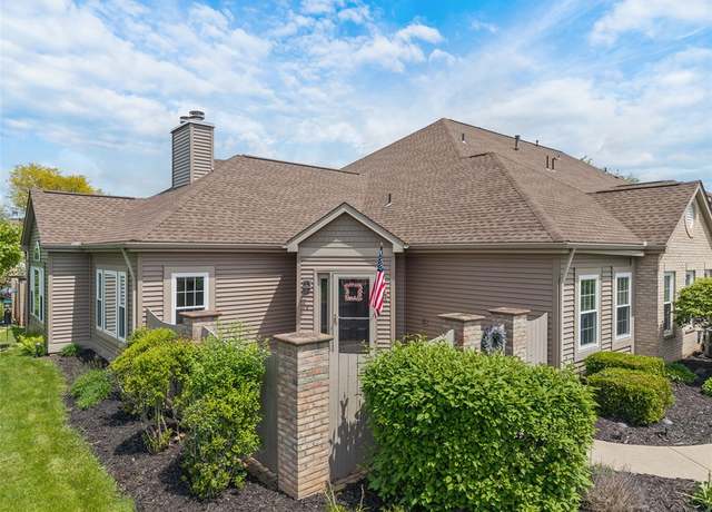 Property at 711 Wilshire Cir, Seven Fields Boro, PA 16046, 2 beds, 2 baths