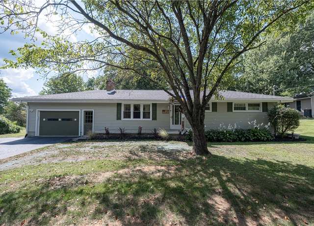 Property at 118 Shannon Ave, North Beaver Twp, PA 16102, 3 beds, 2 baths