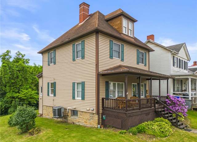 Property at 68 E Elm St, Waynsbrg/frankln Twp, PA 15370, 3 beds, 1.5 baths