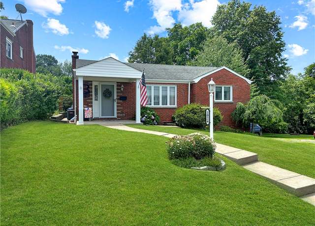 Property at 1024 Beechland St, Lincoln Place, PA 15207, 3 beds, 2 baths