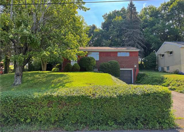Property at 213 Monica Dr, Hempfield Twp - Wml, PA 15601, 3 beds, 2 baths