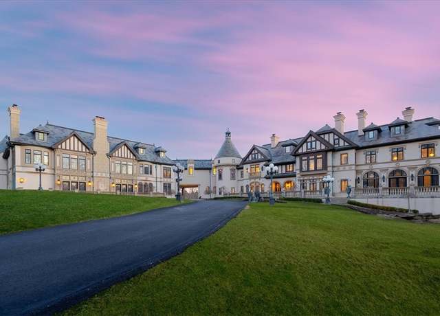 Property at 724 Bristlecone Dr, Pine Twp - Nal, PA 15044, 10 beds, 11.5 baths