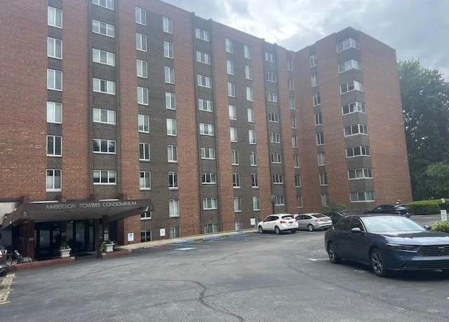 Property at 5 Bayard Rd #502, Shadyside, PA 15213, 1 bed, 1 bath