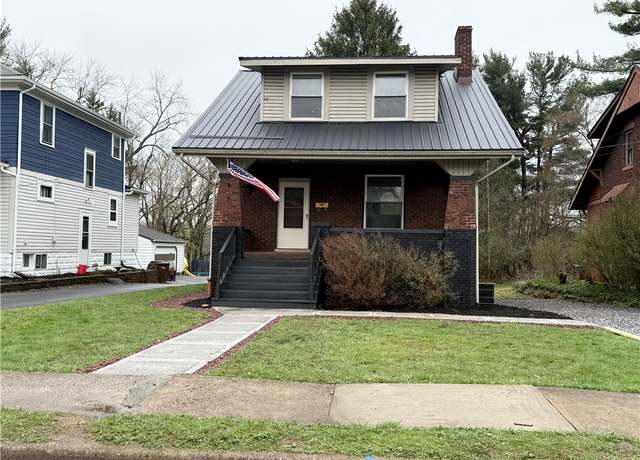 Property at 1395 Heinz Ave, Sharon, PA 16146, 3 beds, 1 bath