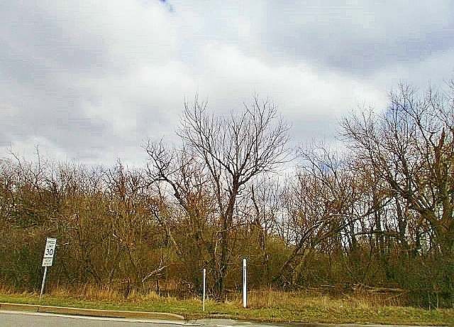 Property at 321 Mcmurray Rd, Upper St. Clair, PA 15241