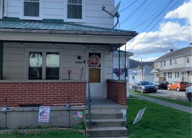 Property at 1139 and 1139 Rear 7th Ave, Ford City Boro, PA 16226, 4 beds, 2 baths