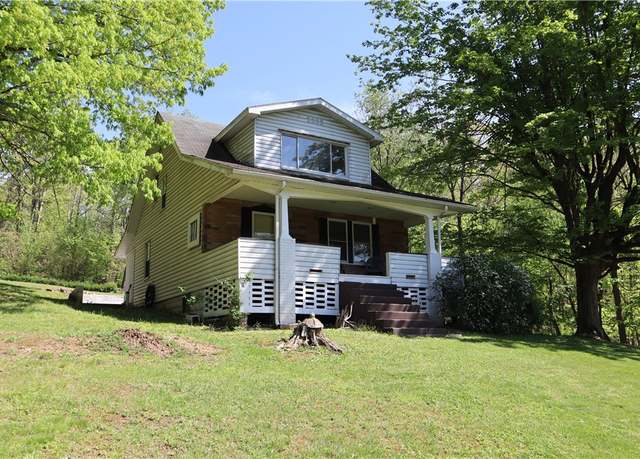 Property at 172 Speers Rd, Redstone Twp, PA 15442, 2 beds, 1 bath