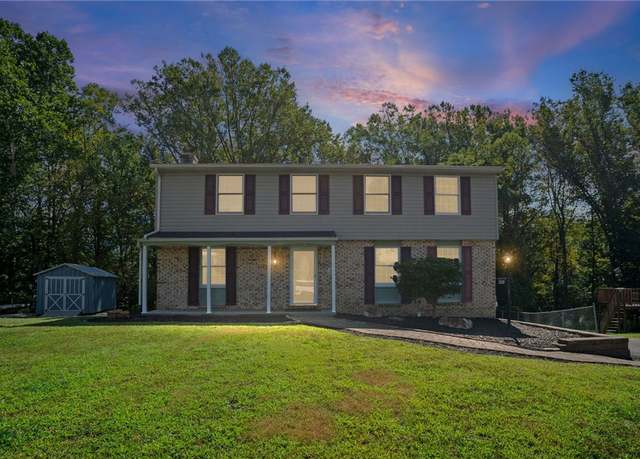 Property at 2120 Berkshire Dr, Monroeville, PA 15146, 4 beds, 3.5 baths