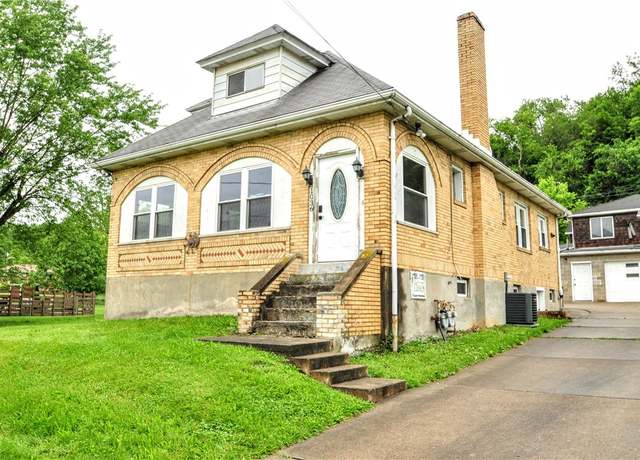 Property at 1036 7th St, West Elizabeth, PA 15088, 4 beds, 2 baths