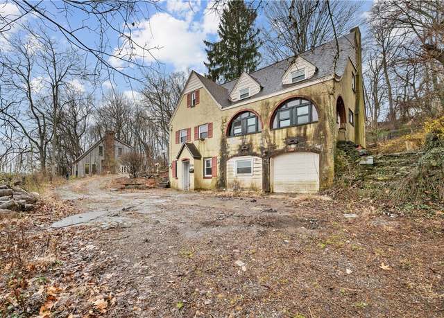 Property at 200 Clairton Blvd, Pleasant Hills, PA 15236, 4 beds, 3 baths