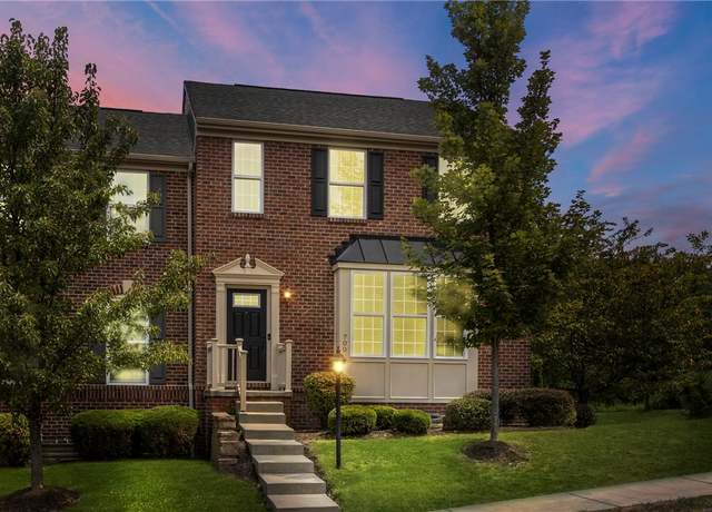 Property at 700 Carver Dr, Marshall, PA 15090, 4 beds, 2.5 baths