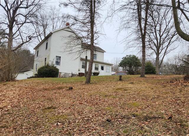 Property at 140 High St, Kiskiminetas Twp, PA 15618, 3 beds, 1 bath