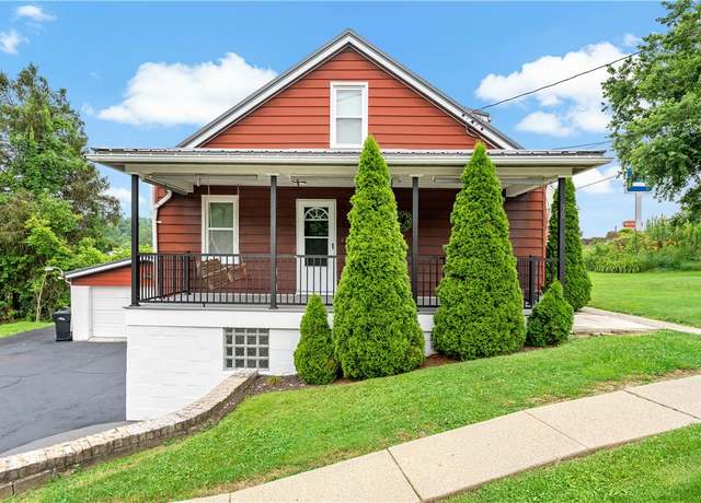 Property at 90 S Thompson Ln, North Huntingdon, PA 15642, 3 beds, 2 baths