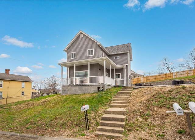 Property at 134 Charles St, Canton Twp, PA 15301, 3 beds, 1.5 baths