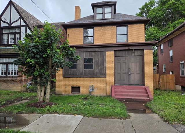Property at 518 Waddell Ave, Clairton, PA 15025, 4 beds, 2 baths