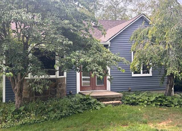 Property at 192 Yellow Creek Rd, Lancaster Twp, PA 16037, 3 beds, 2 baths