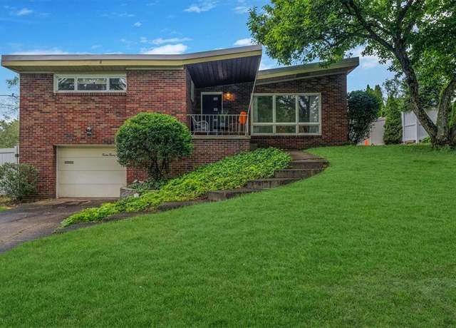 Property at 1230 Northwestern Dr, Monroeville, PA 15146, 3 beds, 2.5 baths