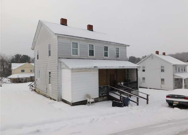 Property at 204 1st St, Georges Twp, PA 15401, 3 beds, 2 baths