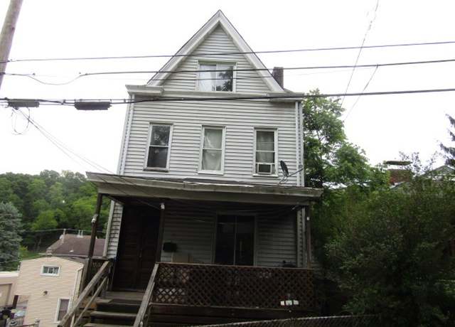 Property at 3024 Wadlow St, Brighton Heights, PA 15212, 4 beds, 1.5 baths