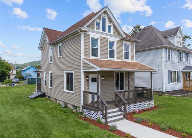 Property at 1317 Indiana Ave, Monaca, PA 15061, 3 beds, 2 baths