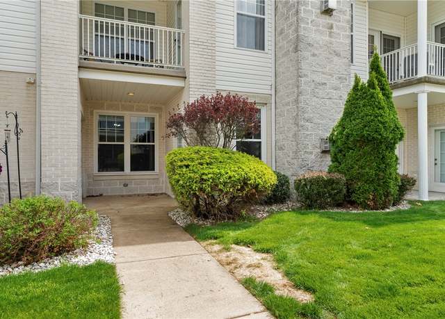 Property at 248 Adams Pointe Blvd #9, Adams Twp, PA 16046, 1 bed, 1 bath