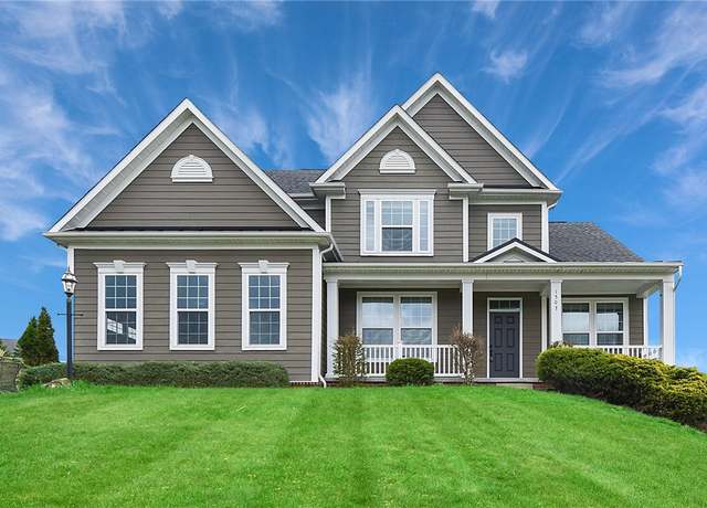 Property at 1507 Inglewood Dr, Franklin Park, PA 15237, 4 beds, 3.5 baths