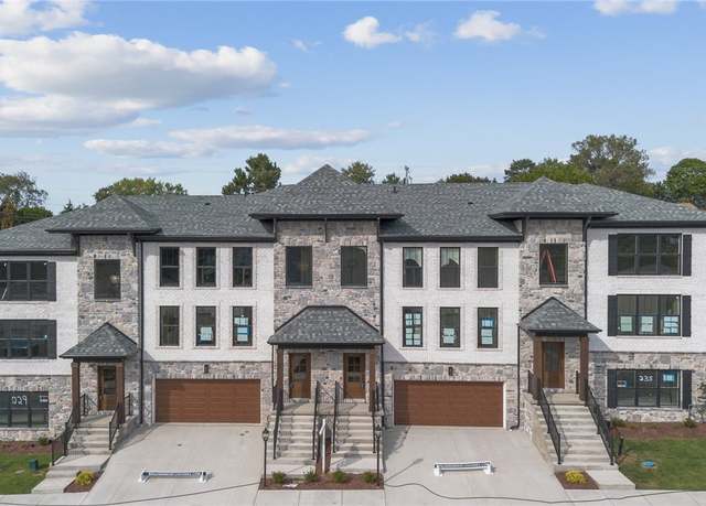 Property at 233 Lucca Ln, Upper St. Clair, PA 15241, 3 beds, 3.5 baths